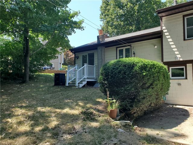 180 Diamond Hill Road, Warwick, RI 02886