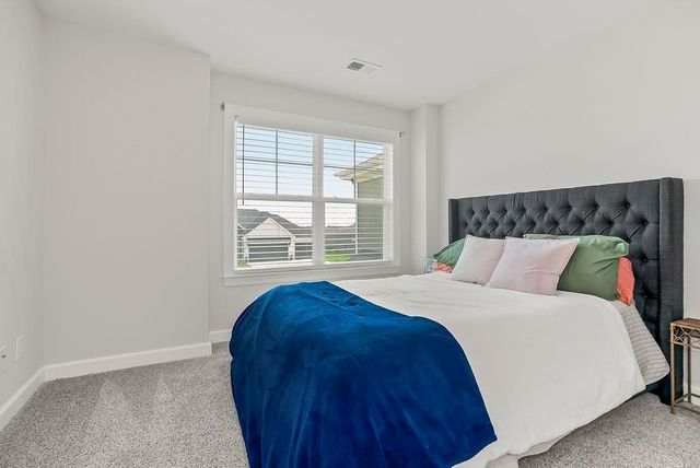 24704 W 76th Street, Shawnee, KS 66227