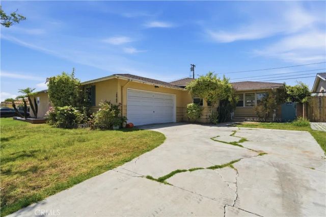 13709 Daphne Avenue, Gardena, CA 90249