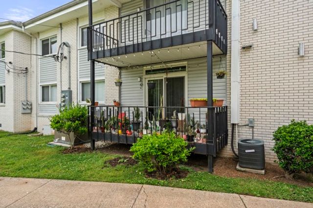 613 Hillsboro Rd Apt B17, Franklin, TN 37064