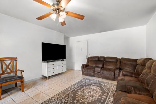 613 Hillsboro Rd Apt B17, Franklin, TN 37064