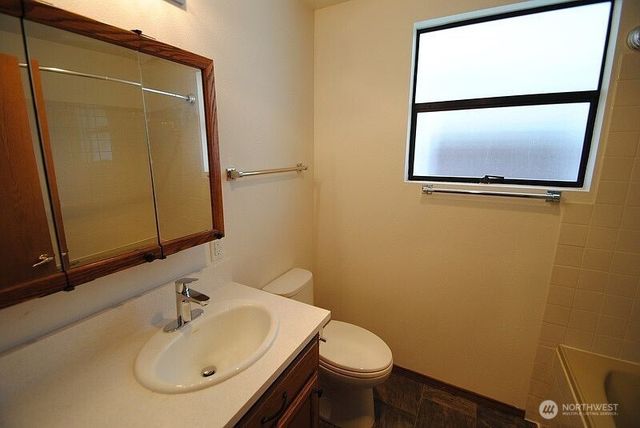 1730 Dexter Avenue N, Seattle, WA 98109