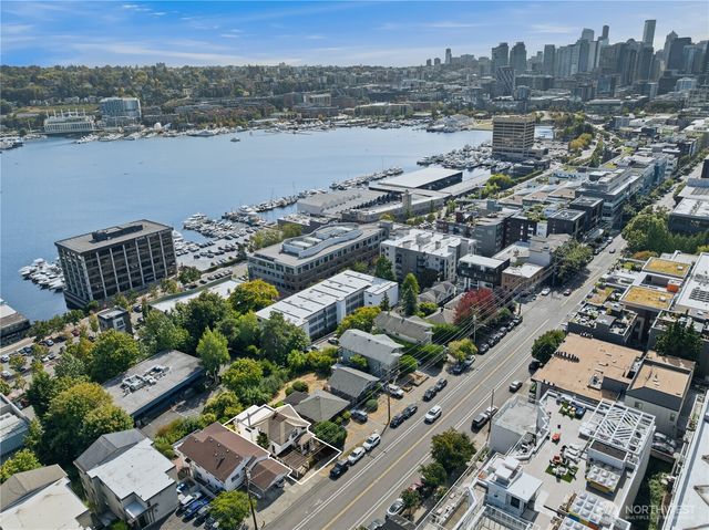 1730 Dexter Avenue N, Seattle, WA 98109