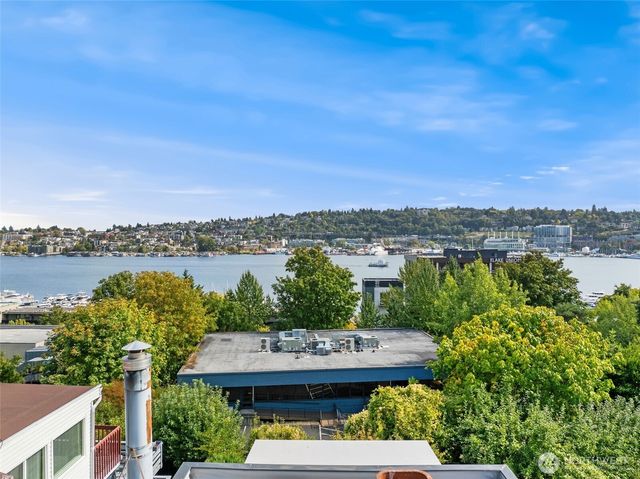 1730 Dexter Avenue N, Seattle, WA 98109