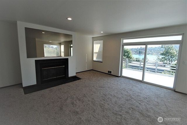 1730 Dexter Avenue N, Seattle, WA 98109