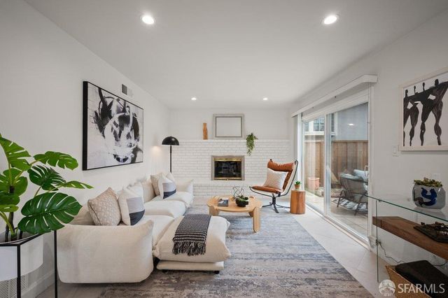 2700 Wexford Avenue, South San Francisco, CA 94080