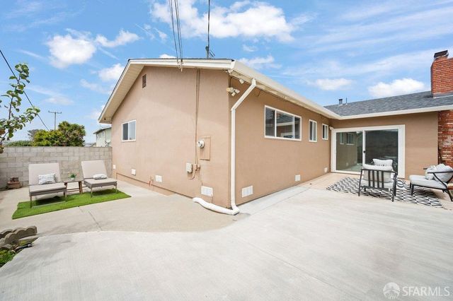 2700 Wexford Avenue, South San Francisco, CA 94080