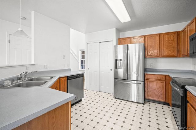 1159 S Waco Street B, Aurora, CO 80017