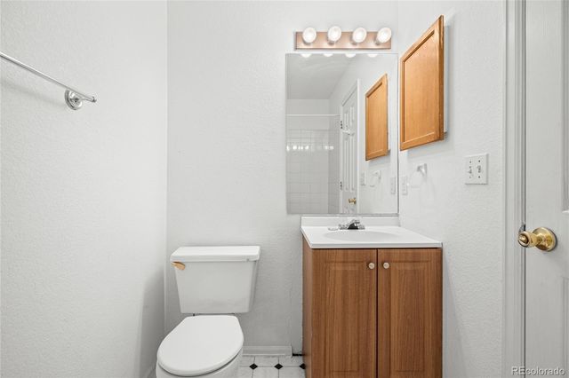 1159 S Waco Street B, Aurora, CO 80017