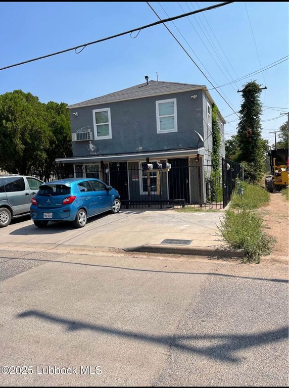 1411 24th Street, Lubbock, TX 79411