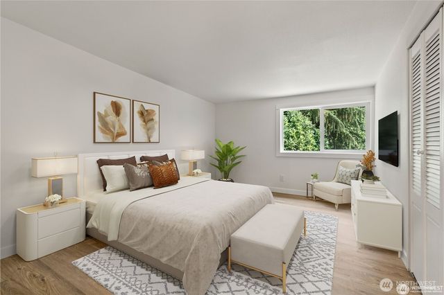 2749 Parkway Drive W, University Place, WA 98466