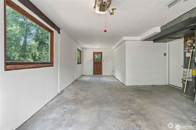 2749 Parkway Drive W, University Place, WA 98466