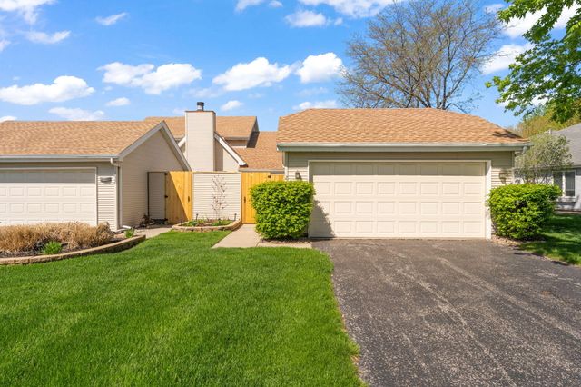 230 Holly Lane, Schererville, IN 46375