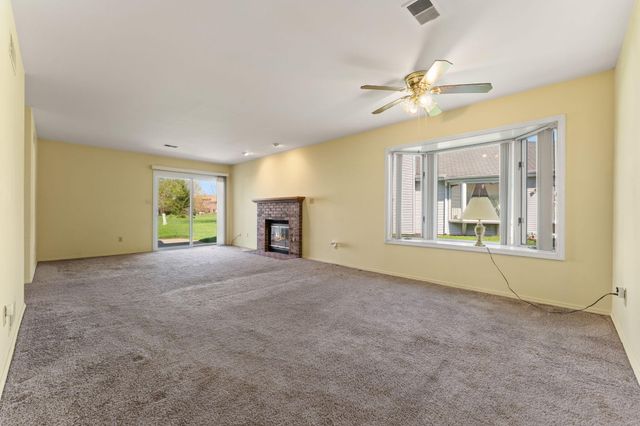 230 Holly Lane, Schererville, IN 46375