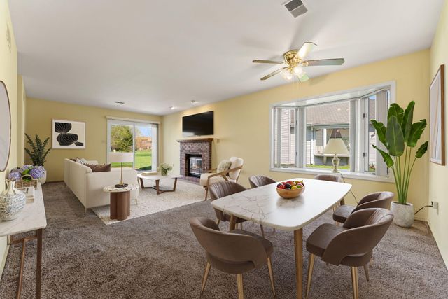 230 Holly Lane, Schererville, IN 46375