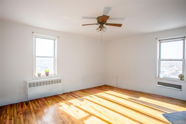 855 E Broadway 6H, Long Beach, NY 11561