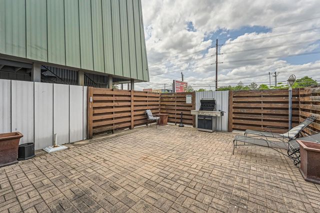 3815 Guadalupe ST 103, Austin, TX 78751