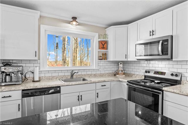 183 Jane Sowers Road, Statesville, NC 28625