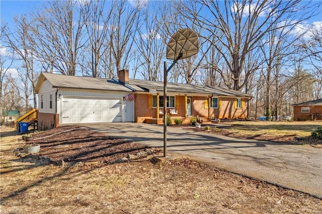 183 Jane Sowers Road, Statesville, NC 28625