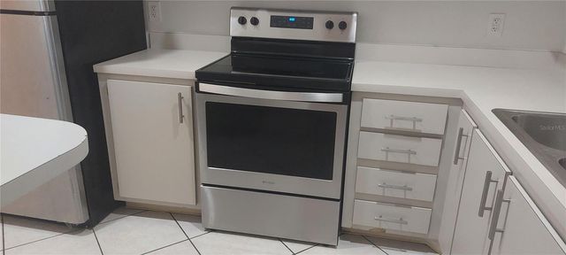 546 ORANGE DRIVE 13, Altamonte Springs, FL 32701