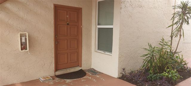 546 ORANGE DRIVE 13, Altamonte Springs, FL 32701