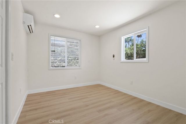 560 La Seda, La Puente, CA 91744