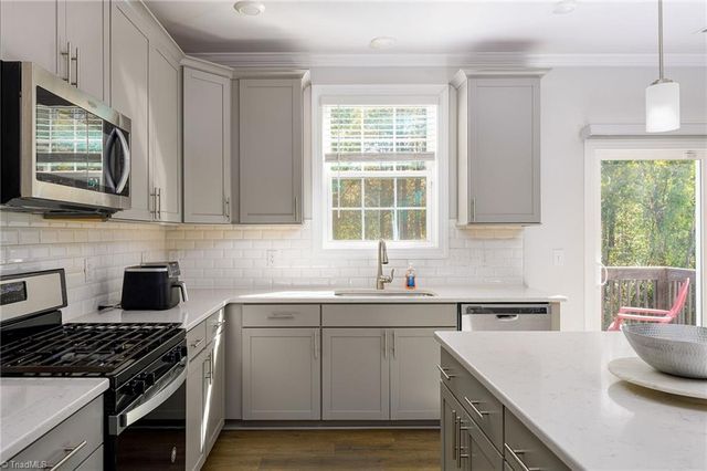 2138 Spring Wind Road, Pfafftown, NC 27040