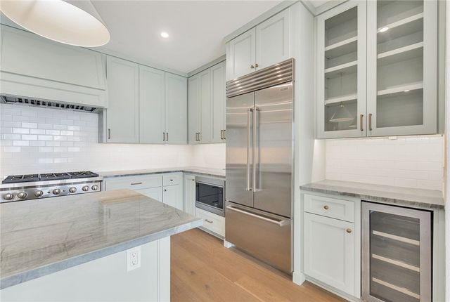 136 W Cotter Ave 17, Port Aransas, TX 78373