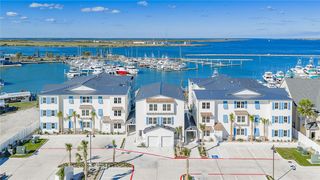 136 W Cotter Ave 17, Port Aransas, TX 78373