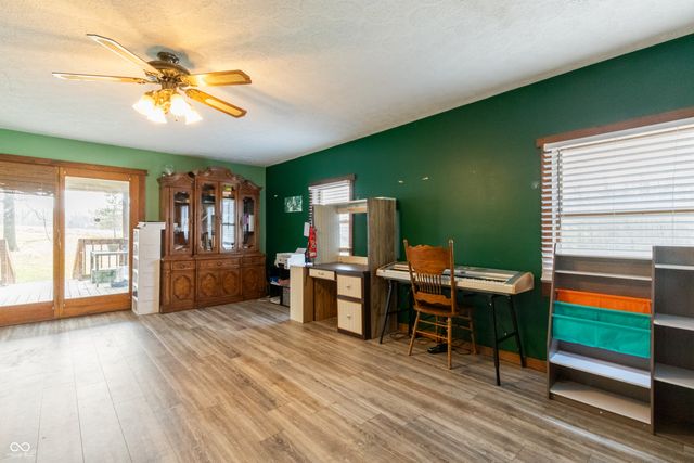 2409 E County Rd 700 S, Cloverdale, IN 46120