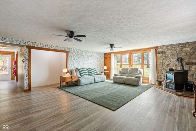 2409 E County Rd 700 S, Cloverdale, IN 46120