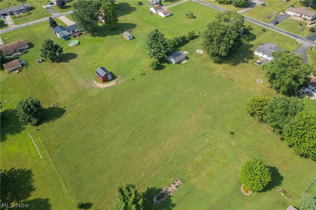 4310 Ridge Road, Cortland, OH 44410