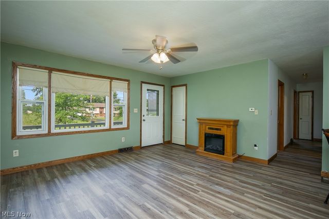 4310 Ridge Road, Cortland, OH 44410