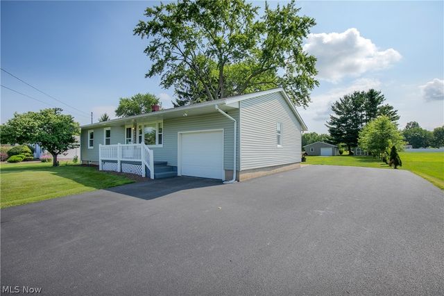 4310 Ridge Road, Cortland, OH 44410