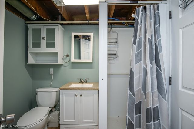 4310 Ridge Road, Cortland, OH 44410