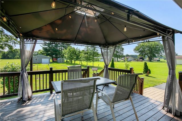 4310 Ridge Road, Cortland, OH 44410