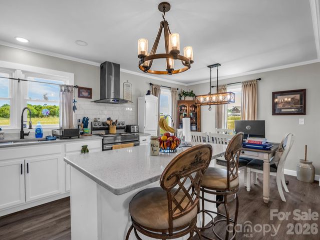 156 Dobbinsville Extension, Ellenboro, NC 28040