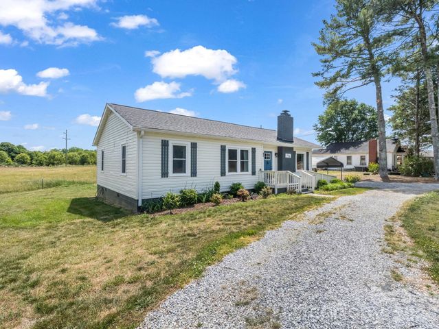 156 Dobbinsville Extension, Ellenboro, NC 28040