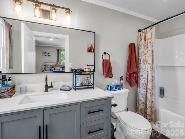 156 Dobbinsville Extension, Ellenboro, NC 28040