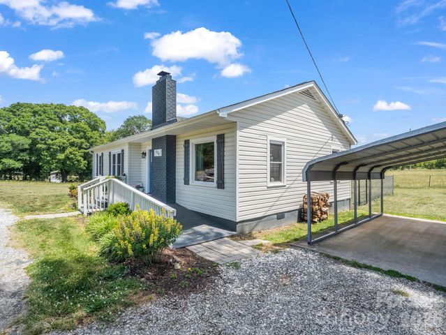 156 Dobbinsville Extension, Ellenboro, NC 28040