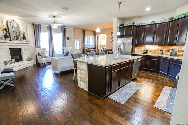 12017 Garden Shoot, Schertz, TX 78154