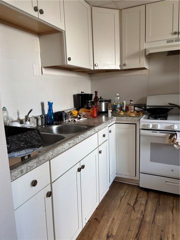 319 Birmingham Avenue, Carrick, PA 15210