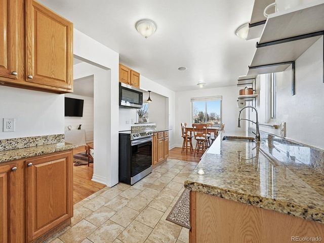 7600 E 22nd Ave, Denver, CO 80207