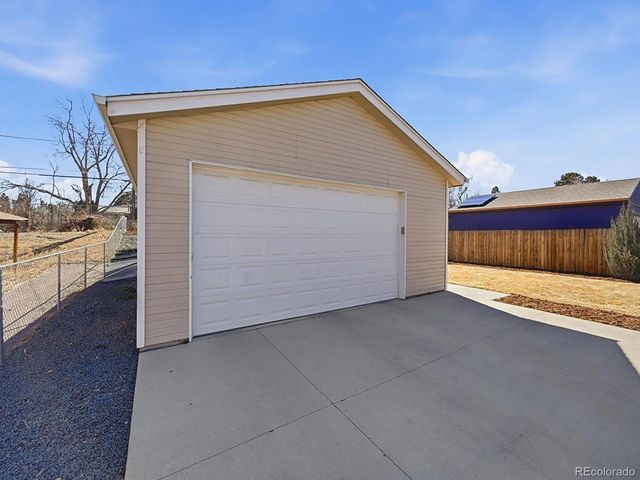 7600 E 22nd Ave, Denver, CO 80207