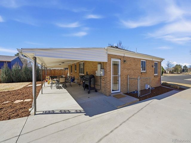 7600 E 22nd Ave, Denver, CO 80207