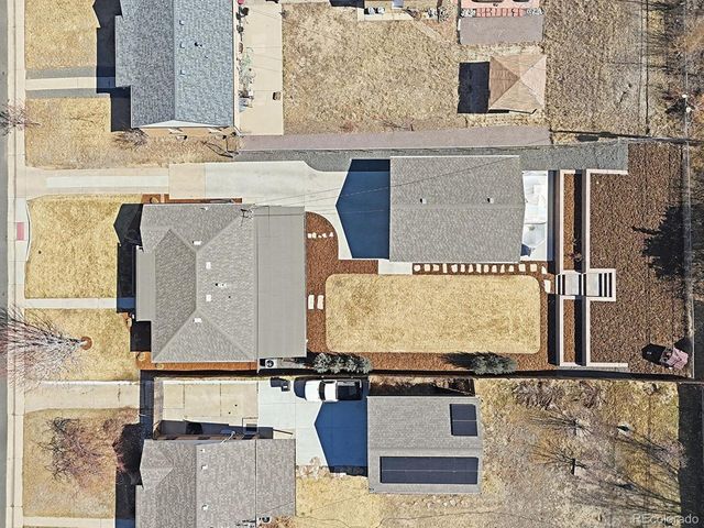 7600 E 22nd Ave, Denver, CO 80207