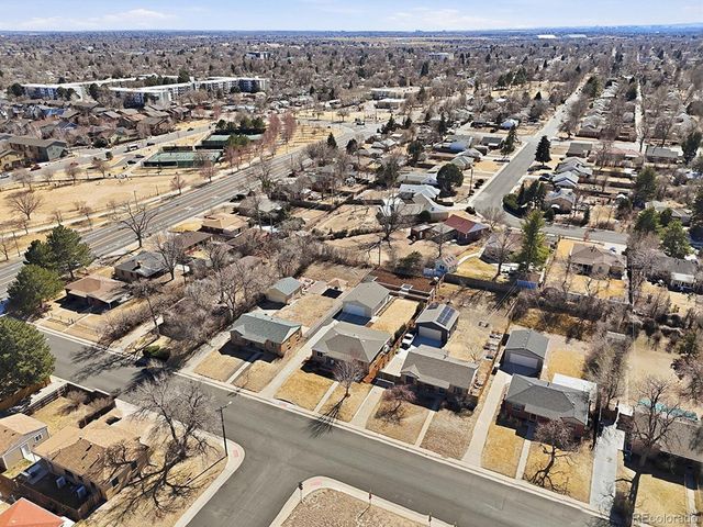 7600 E 22nd Ave, Denver, CO 80207