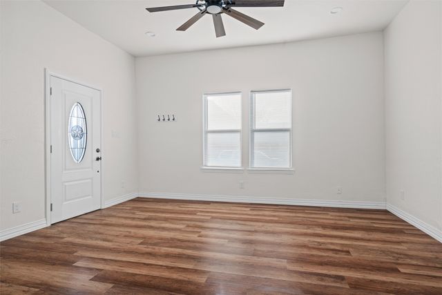 2809 Travis Avenue, Fort Worth, TX 76110