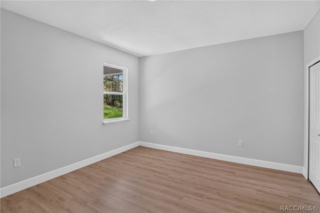 4 Lone Pine Street, Homosassa, FL 34446