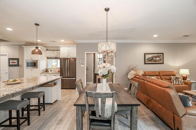 9025 DIAMOND RIDGE Drive, Benton, AR 72019